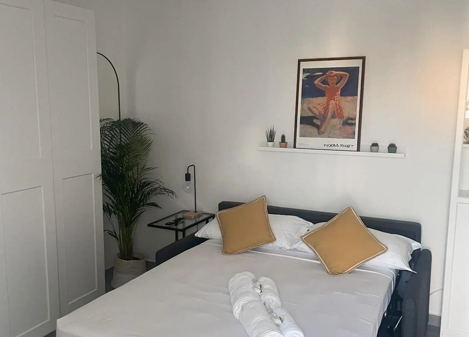 Xenia Apartments - Fashion Week Studio Near Navigli Milano